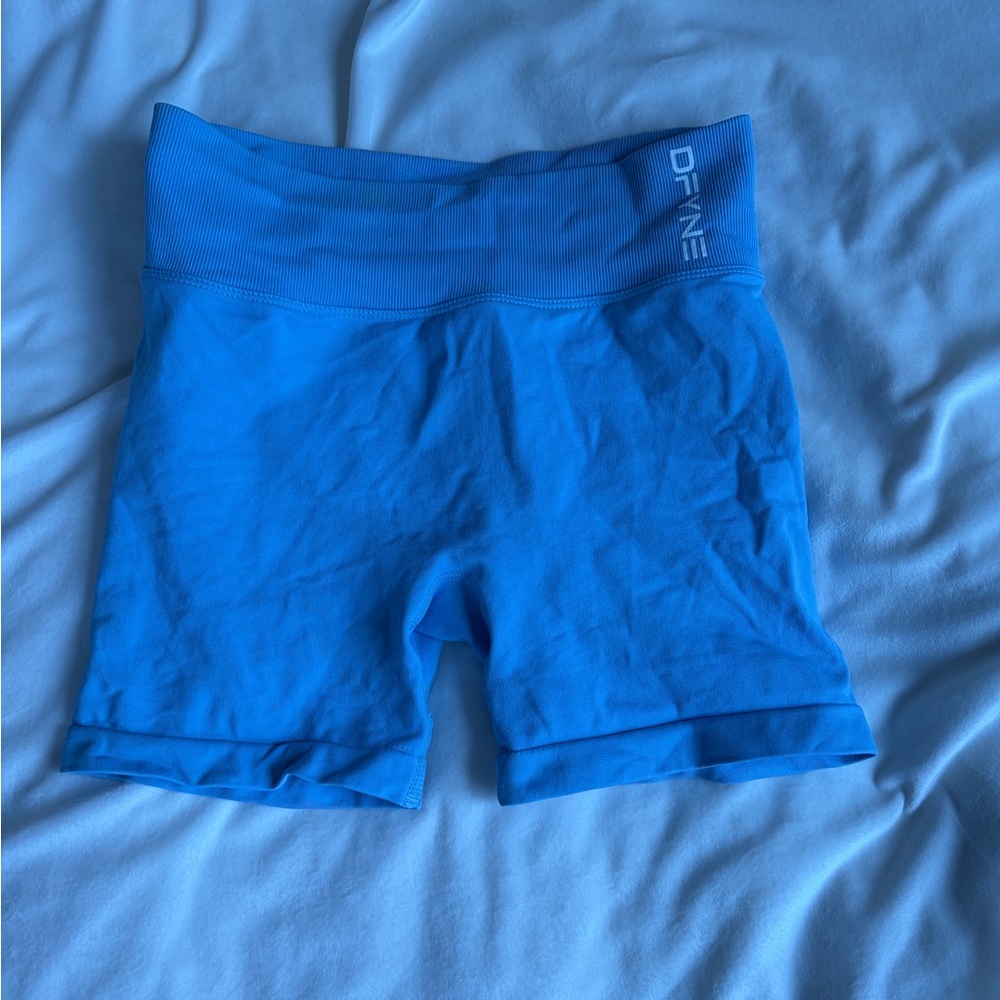 Dfyne dynamic shorts - blue